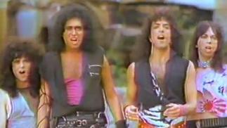 Lick It Up-Kiss