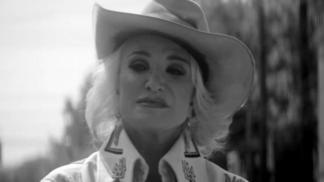 Bring My Flowers Now-Tanya Tucker