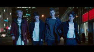 Middle Of The Night-The Vamps&Martin Jensen